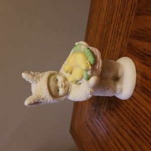 Dept 56 Snowbabies "A Basket of Joy"